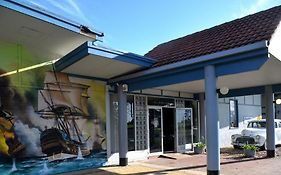 Ship Inn Motel